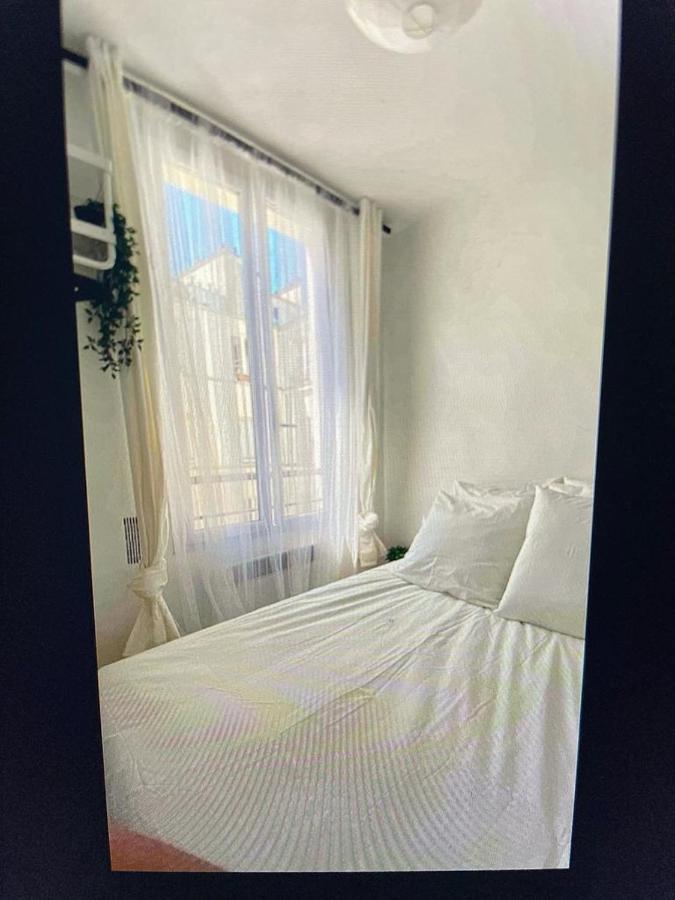 Cute One Bedroom In Le Marais 파리 외부 사진