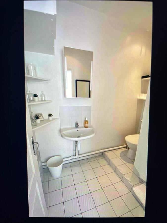 Cute One Bedroom In Le Marais 파리 외부 사진